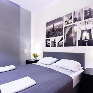 https://amen-aparthotel-curie-8.krakowhotelspoland.com