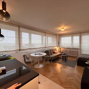 https://panorama-studio-at-sky.warsawhotelspoland.com
